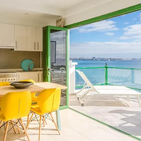 Daire Sea Breeze Ocean View *