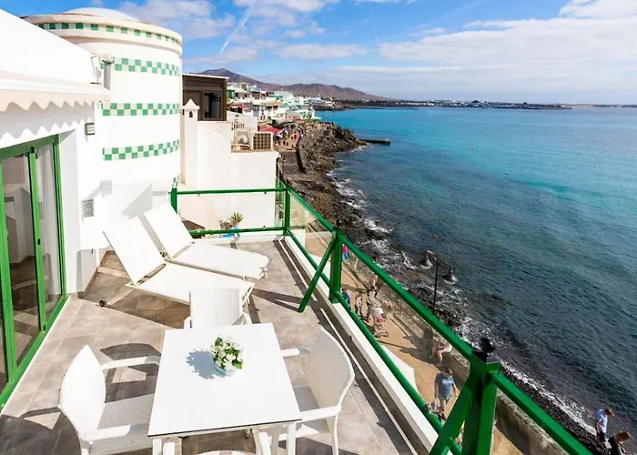 Apartment Sea Breeze Ocean View