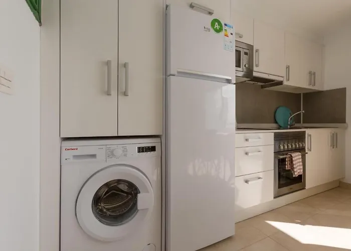 Lägenhet Sea Breeze Ocean View *